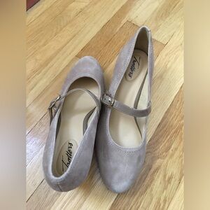 Trotters Mary Jane pumps